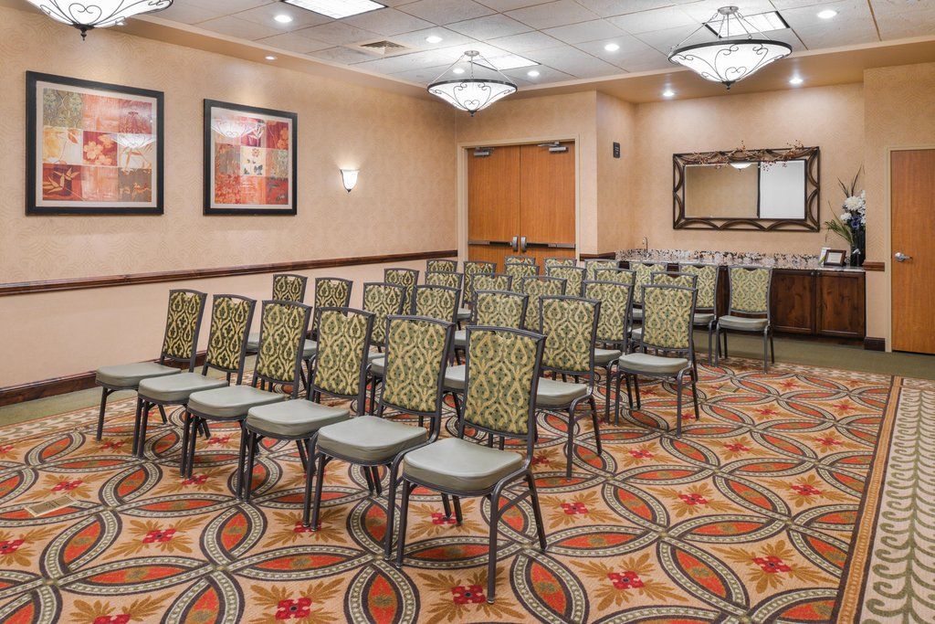 Hilton Garden Inn טווין פולס מראה חיצוני תמונה